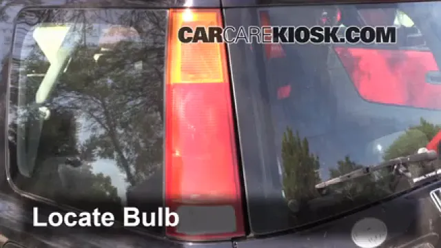 2000 Honda CR-V EX 2.0L 4 Cyl. Éclairage Feu clignotant arrière (remplacer l'ampoule)
